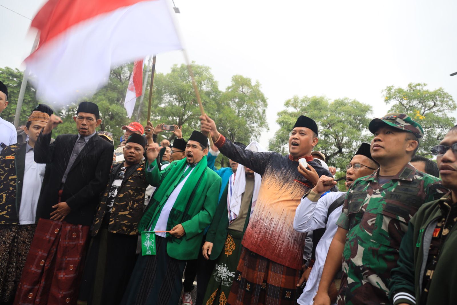 Photo Plt Walikota Bekasi bersama PCNU Kota Bekasi